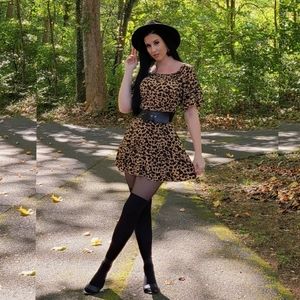 Women's leopard print dress medium